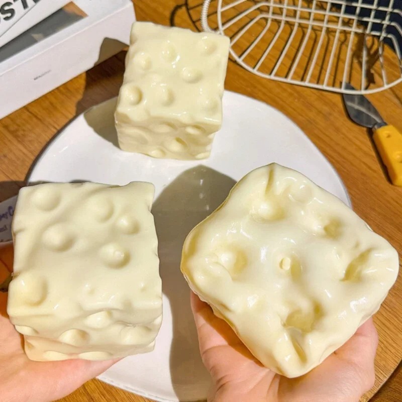 Taba Squishy Cheese Cube, Pall - Online Educational Games For Kids recensione e prezzo